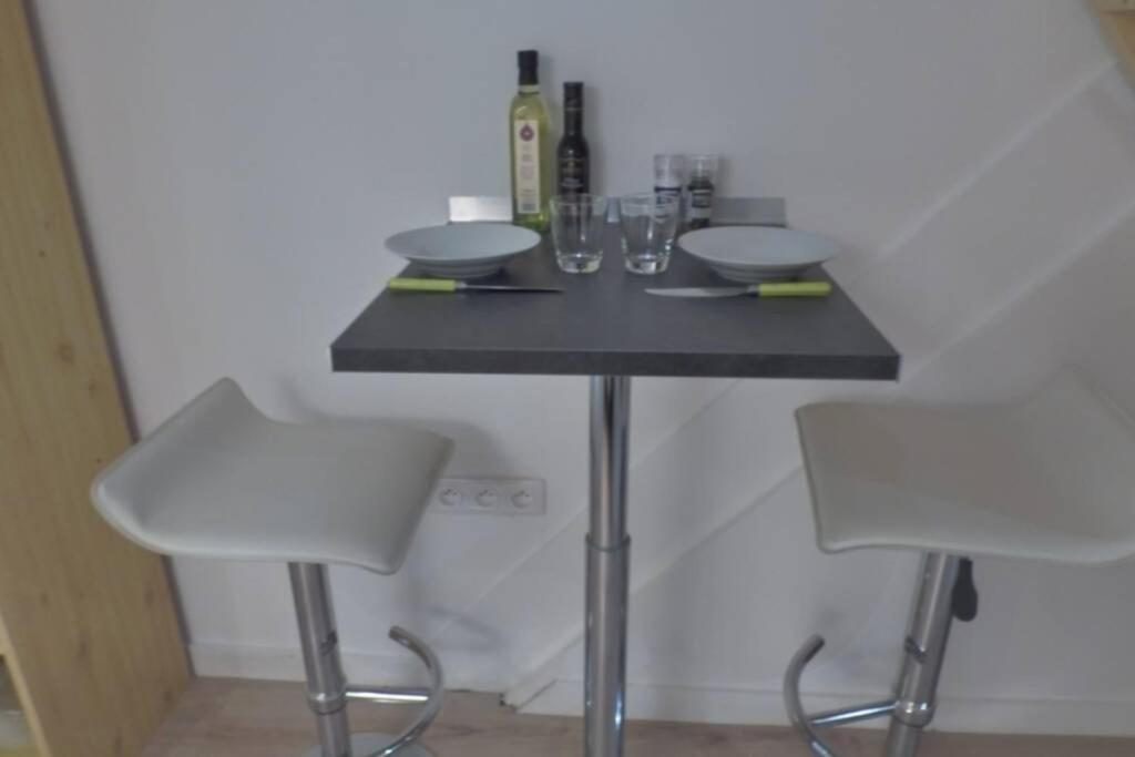 Neuf Avec Courette Privative Apartment *
